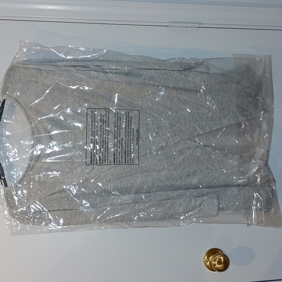 Halston Top - Picture 3 of 9